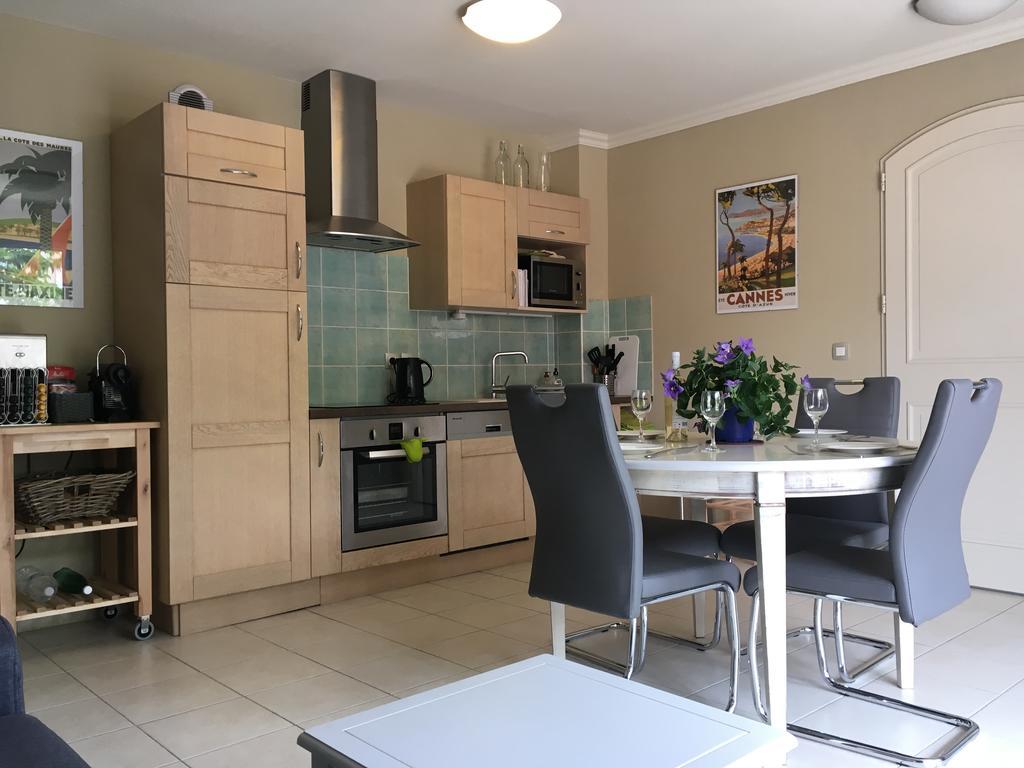 Appartement Dans Residence - Le Domaine De Camiole Callian  Εξωτερικό φωτογραφία
